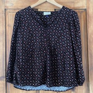 Universal Thread peasant blouse